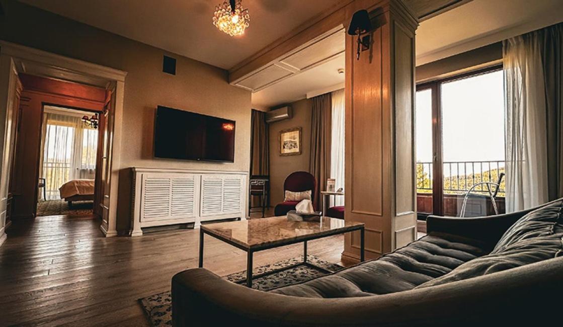 Hotel & Medi-Spa Bialy Kamien Свєрадув-Здруй Екстер'єр фото